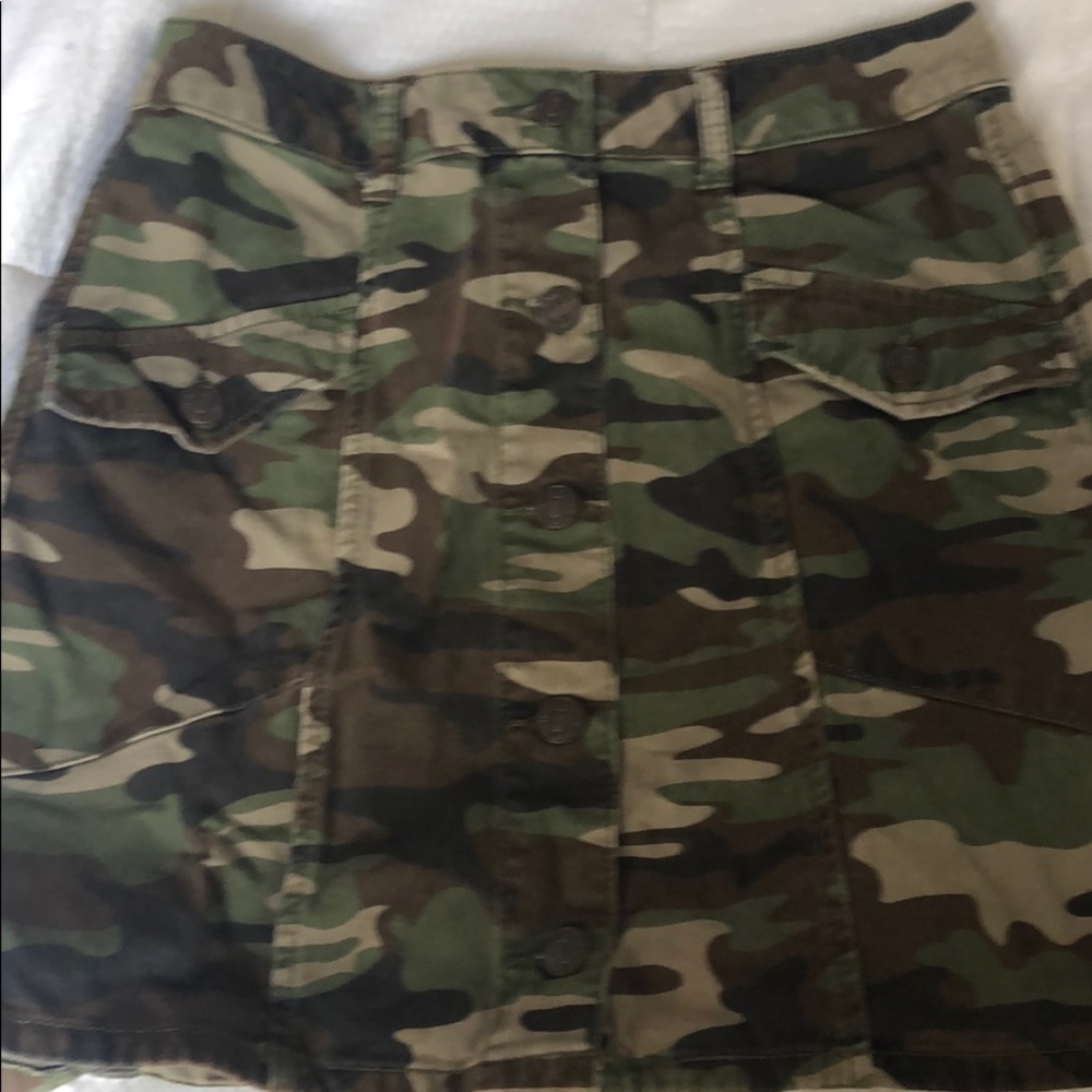 Camo skirt